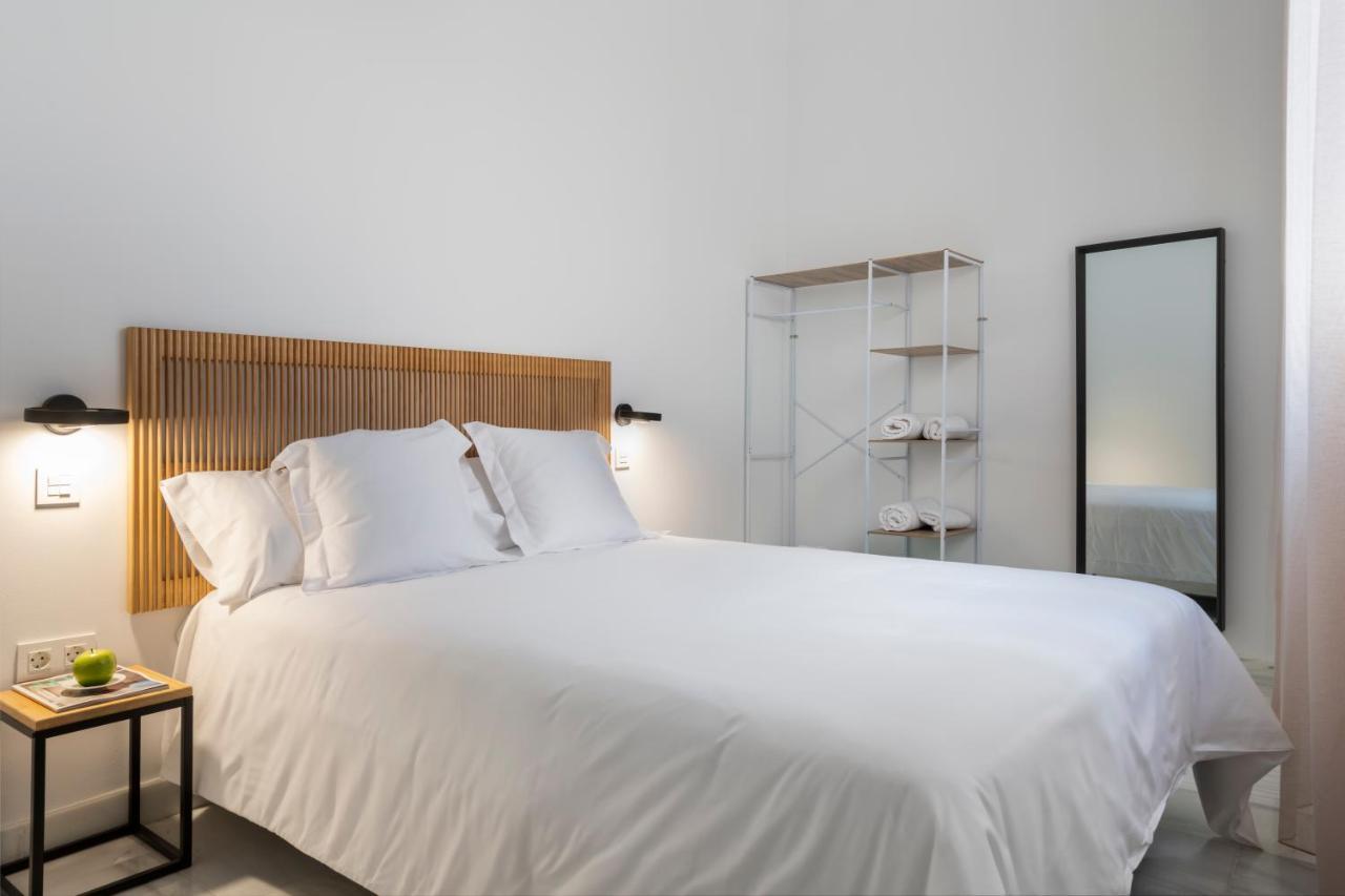 Magno Apartments San Gil - Shared Jacuzzi Sevilla Eksteriør bilde