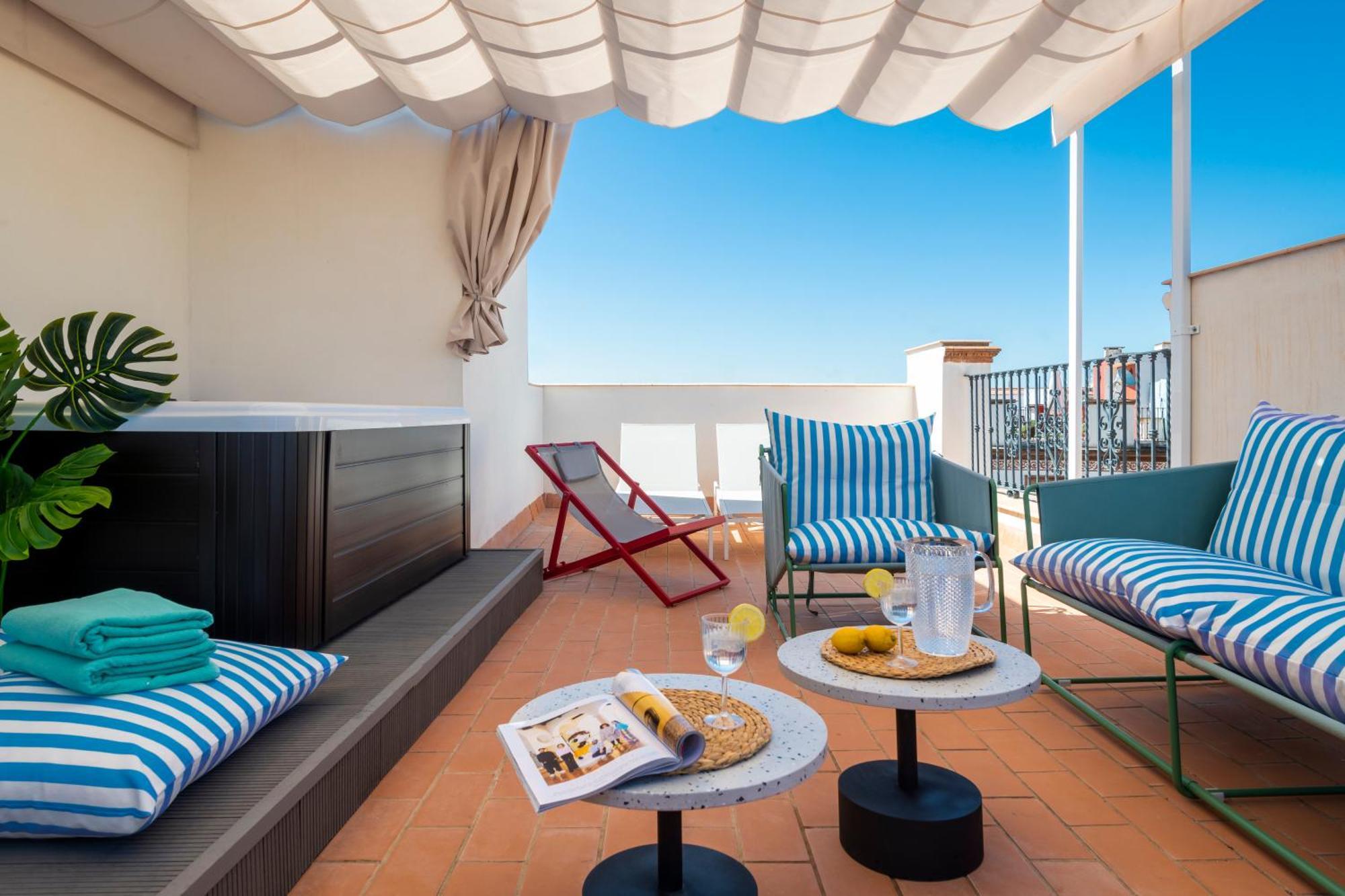 Magno Apartments San Gil - Shared Jacuzzi Sevilla Eksteriør bilde